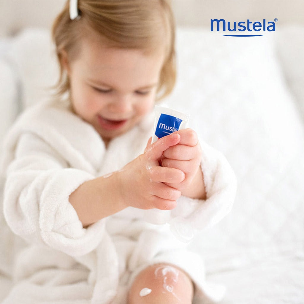 Mustela Baby Soothing Moisturising Face Cream For Sensitive Skin, Fragrance-Free 40ml